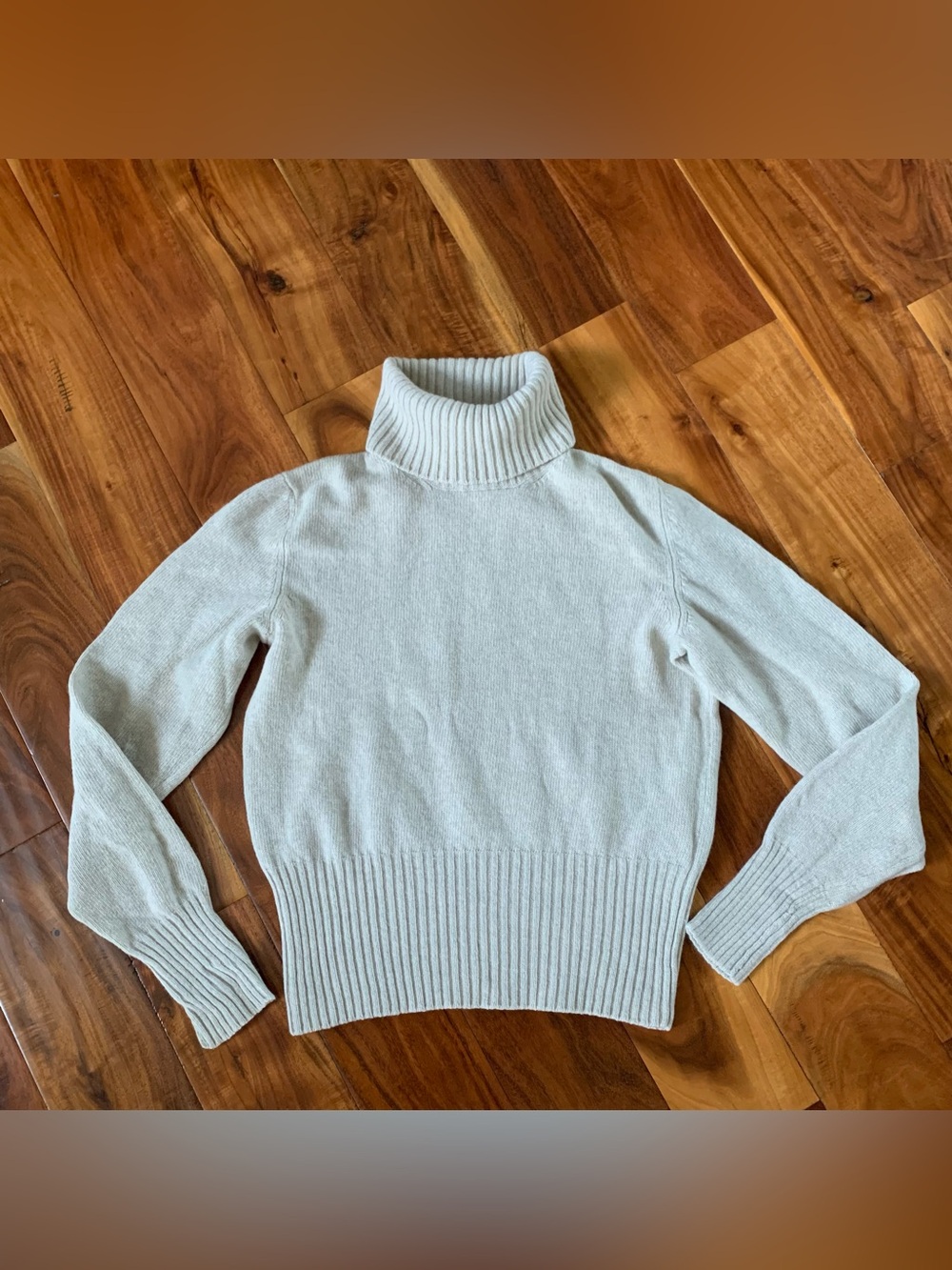Max Mara Turtle Neck Pullover Tan Beige Knit Cashmere Wool Blend Long Sleeve